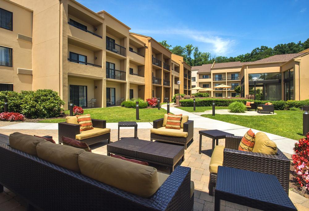 Courtyard By Marriott Tarrytown Westchester County Екстер'єр фото